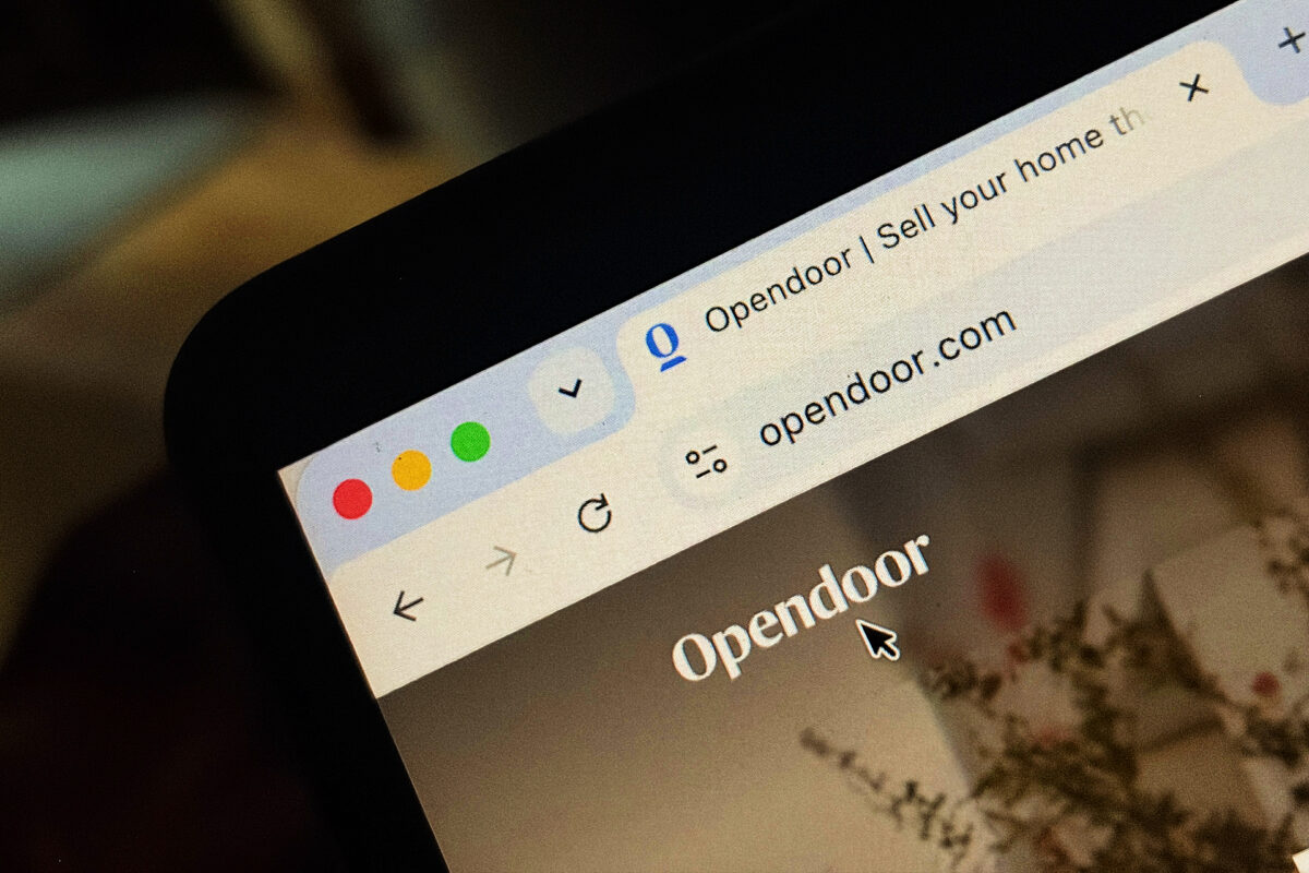 AIが外注を置き換える?Opendoor撤退に学ぶEC運営代行の3つの論点