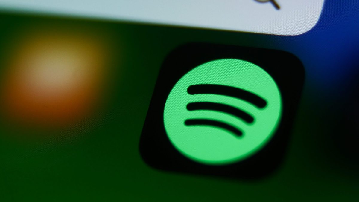 SpotifyがAIカバー曲を公式許諾、ユニバーサルと合意した3つの意味