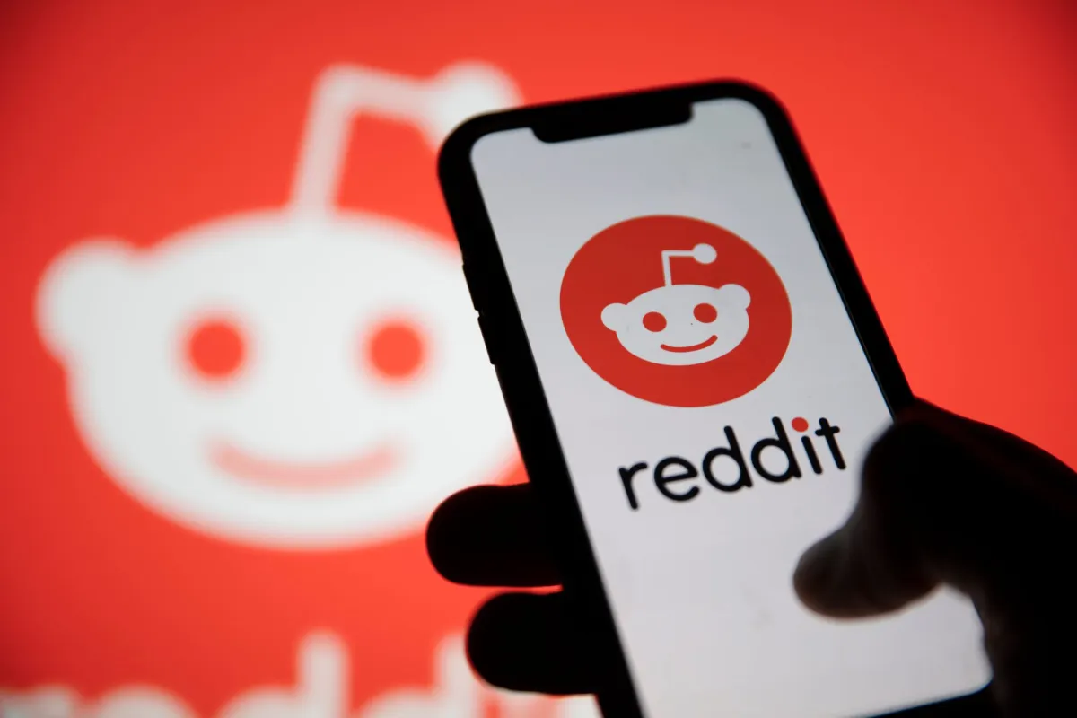 Redditがログイン中心へ移行、検索流入が週100万超減る3つの論点